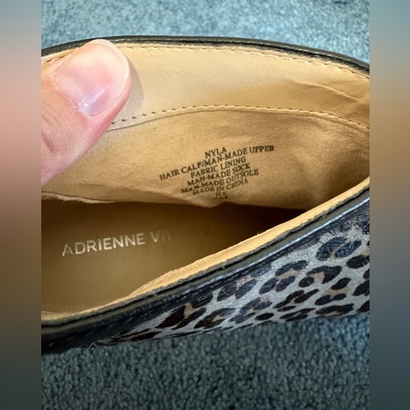 Adrienne Vittadini Pointed Toe Leopard Print Bootie - Picture 2 of 6